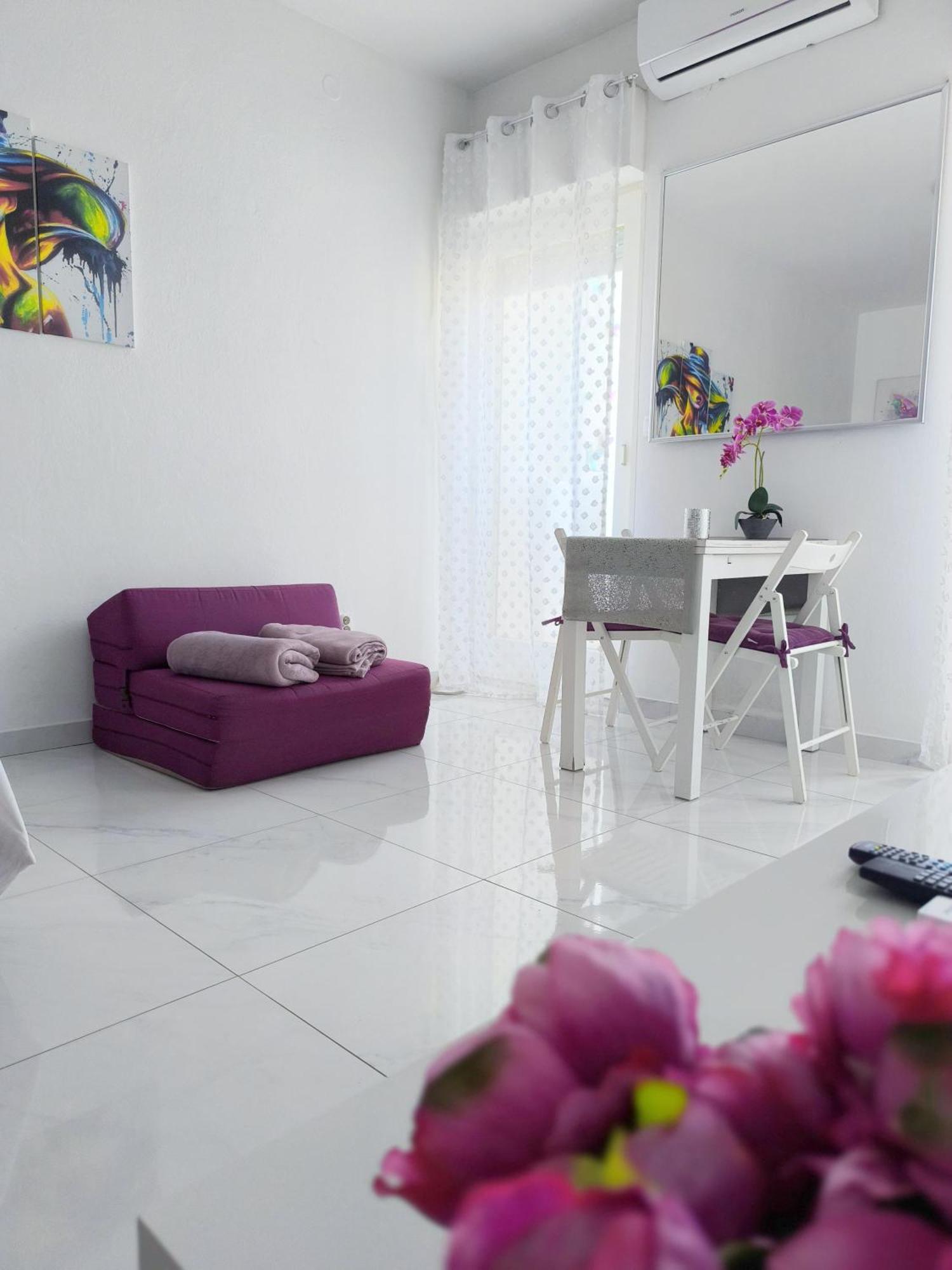 Cute Studio-great Location Apartment Zadar